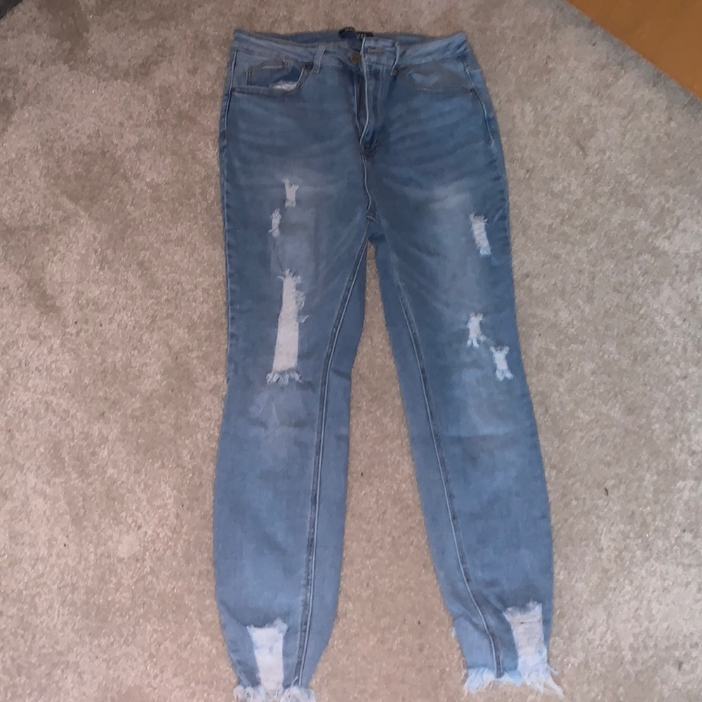 Ripped jeans